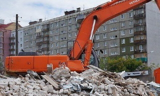 Вывоз строительного мусора с участка в Сасово недорого от 1566 руб. | 2Землекопа-Ссв